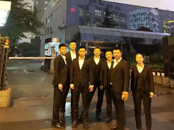 海口寰宇兄弟保镖服务费用高不高？